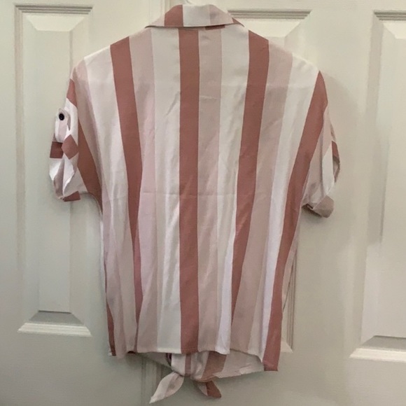 Tan & Mauve Tie Front Shirt - Picture 2 of 3